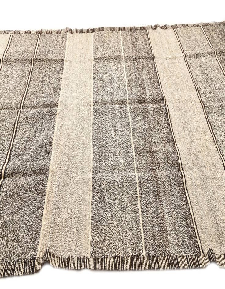 Detail image of 6' 10 x 9' 2  Hand Woven Kilim Modern Wool Rug