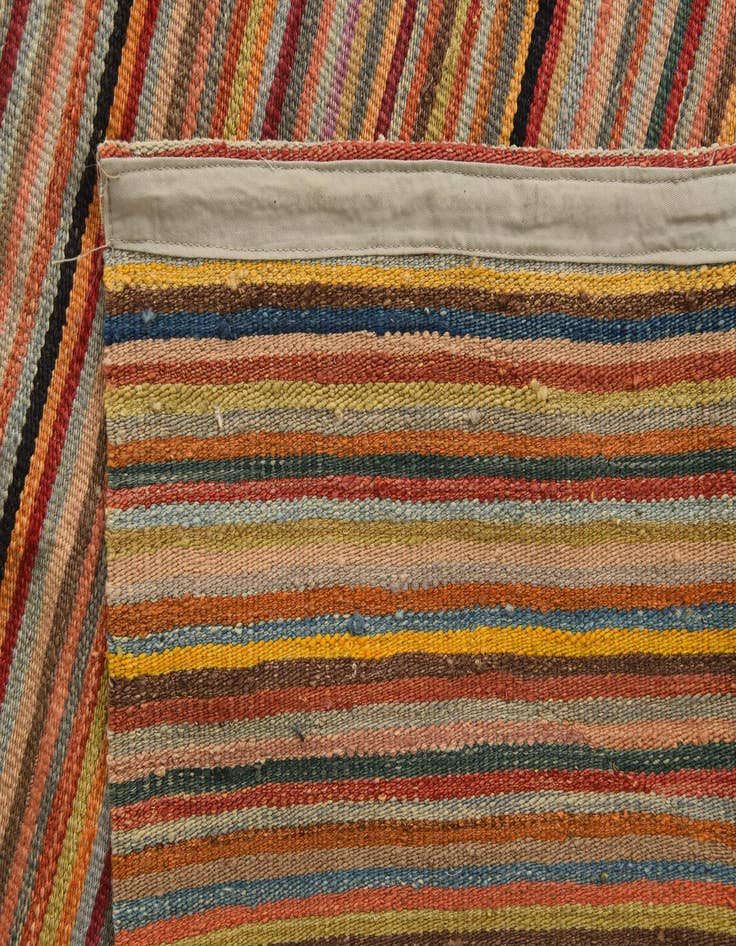 Detail image of 6' 5 x 9' 8  Hand Woven Kilim Modern Wool Rug