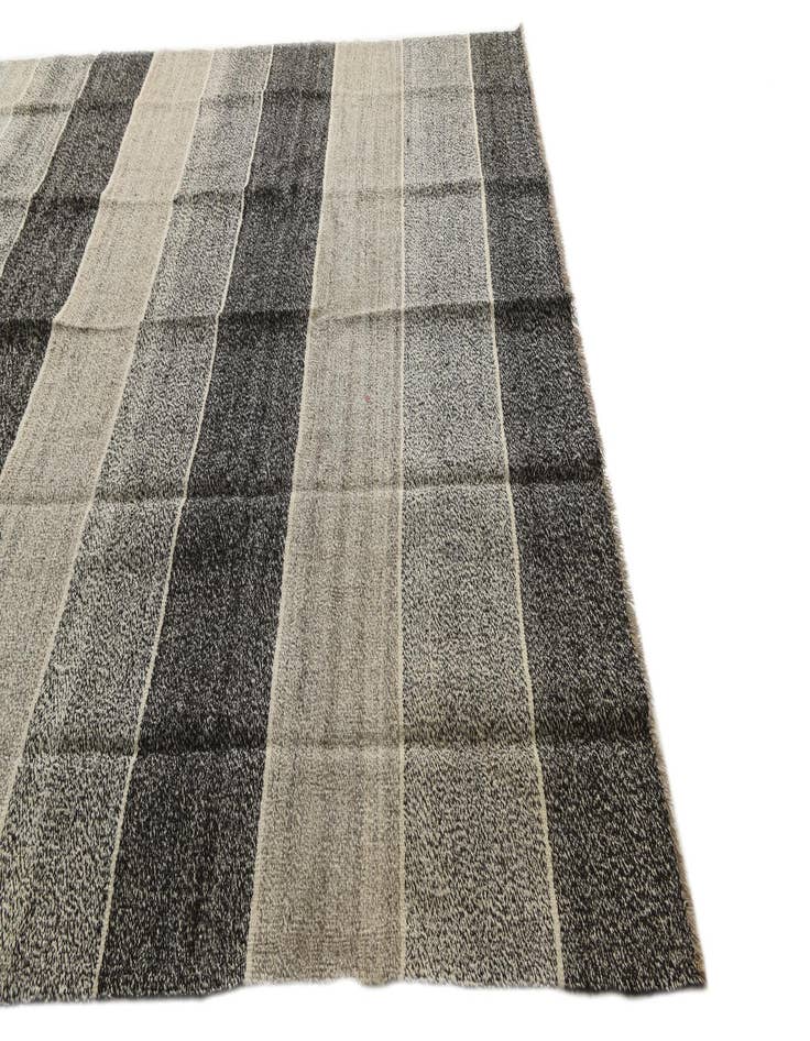 Detail image of 8' 3 x 9' 5  Hand Woven Kilim Modern Wool Rug