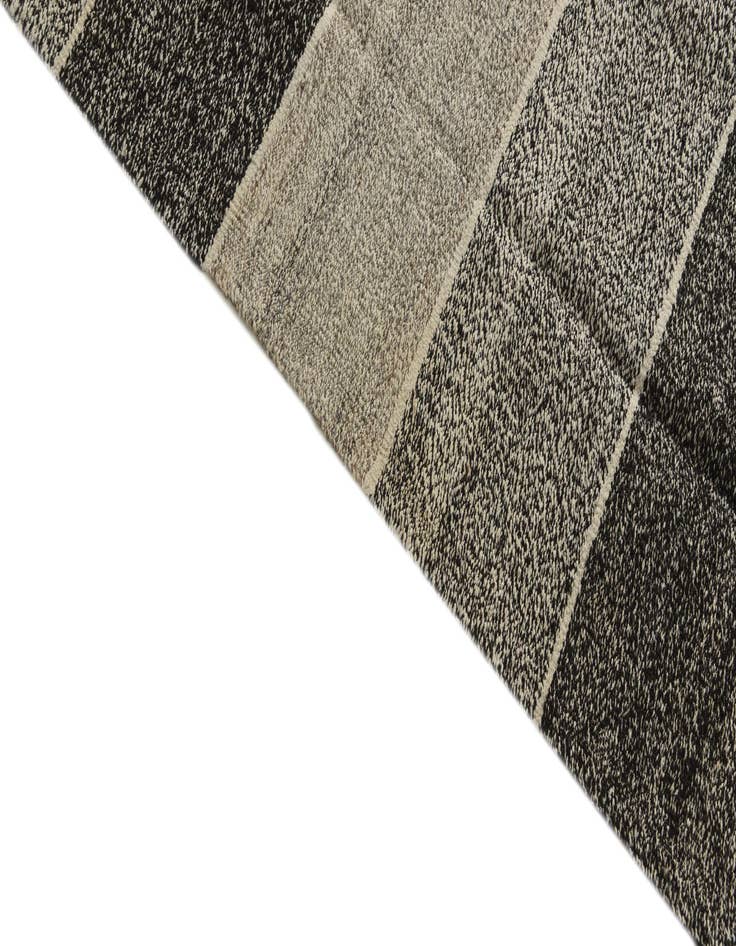 Detail image of 8' 3 x 9' 5  Hand Woven Kilim Modern Wool Rug