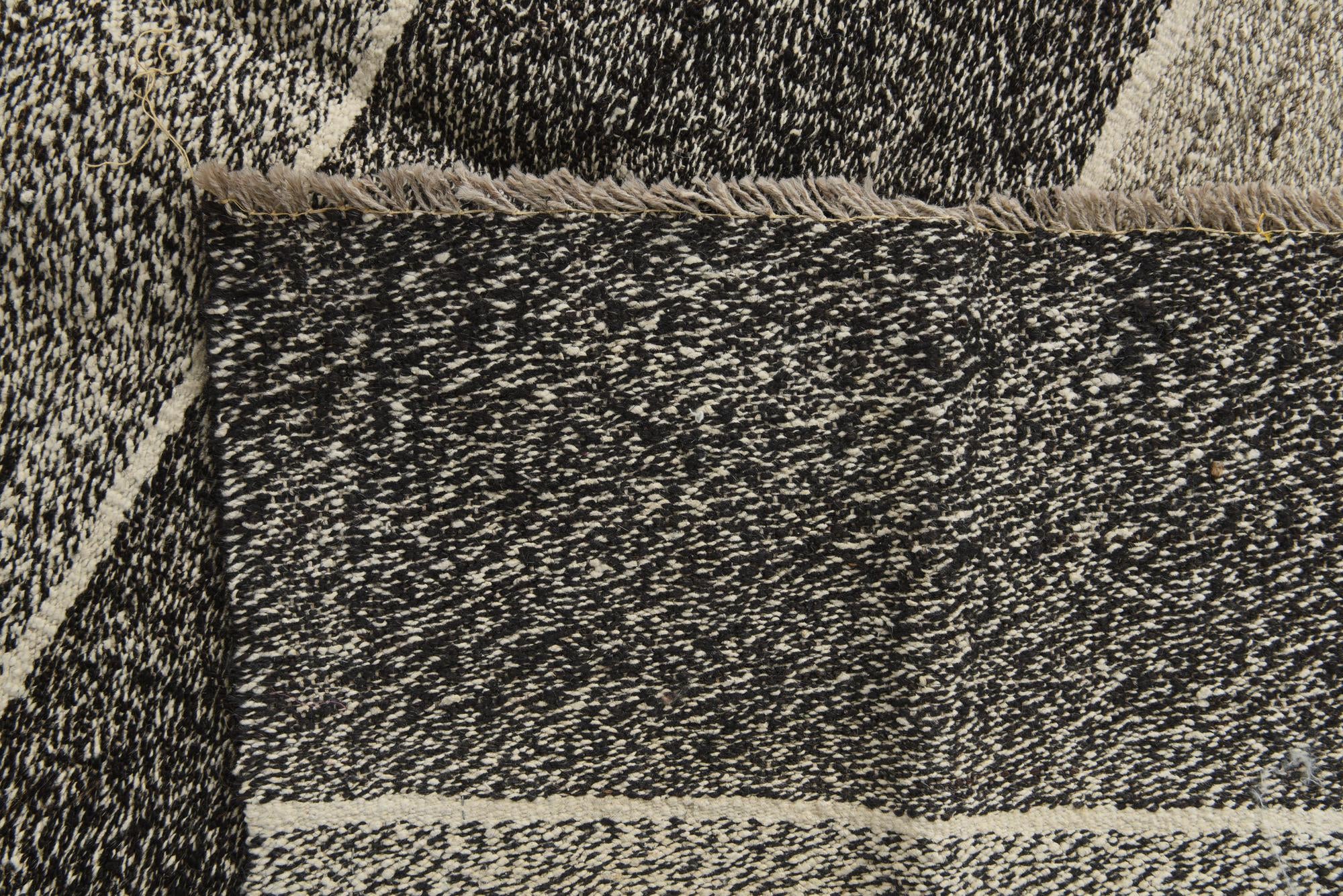 8' 3 x 9' 5 Hand Woven Kilim Modern Wool Rug