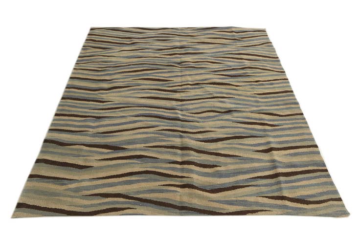 Detail image of 4' 8 x 6' Hand Woven Kilim Modern Wool Rug