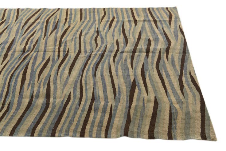 Detail image of 4' 8 x 6' Hand Woven Kilim Modern Wool Rug