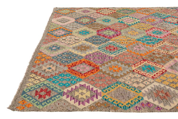 Detail image of 7' x 9' 10 Hand Woven Kilim Modern Wool Rug