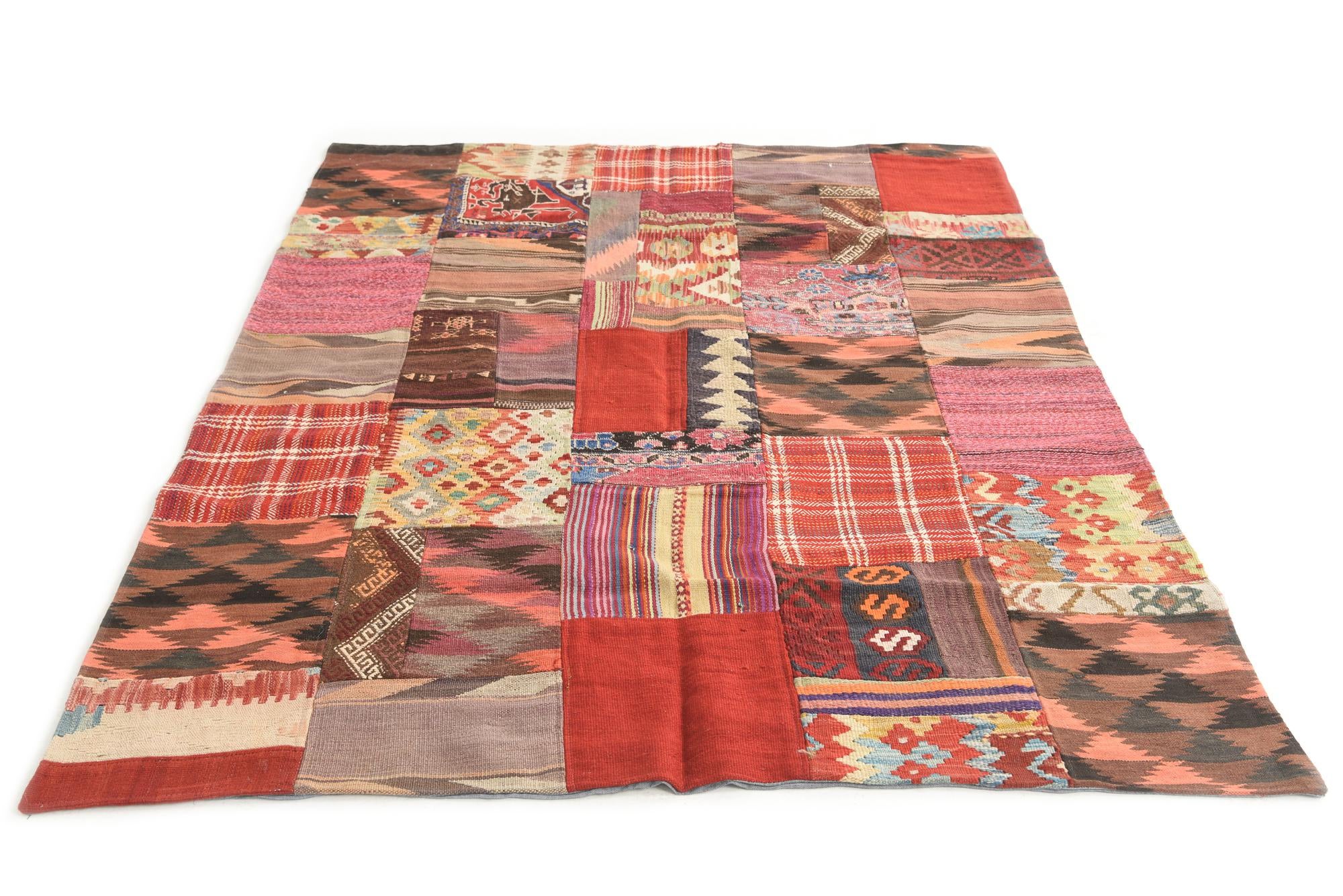 5' x 6' 9 Hand Woven Kilim Patchwork Wool Rug