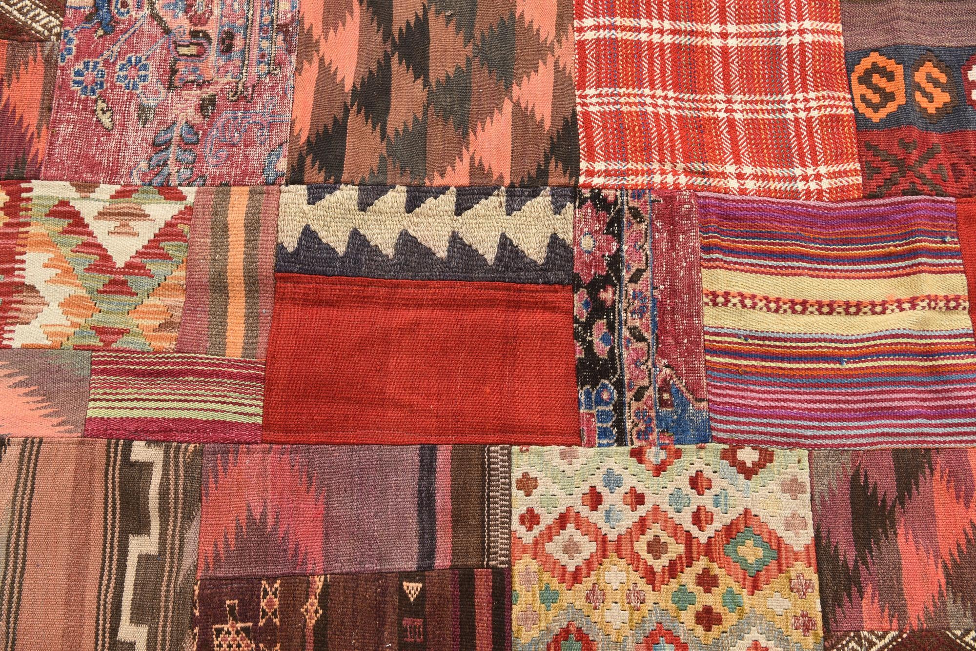 5' x 6' 9 Hand Woven Kilim Patchwork Wool Rug