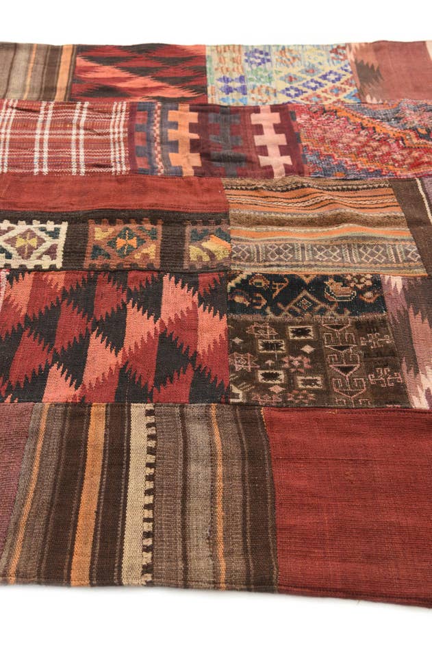 Detail image of 5' 6 x 8' Hand Woven Kilim Patchwork Wool Rug