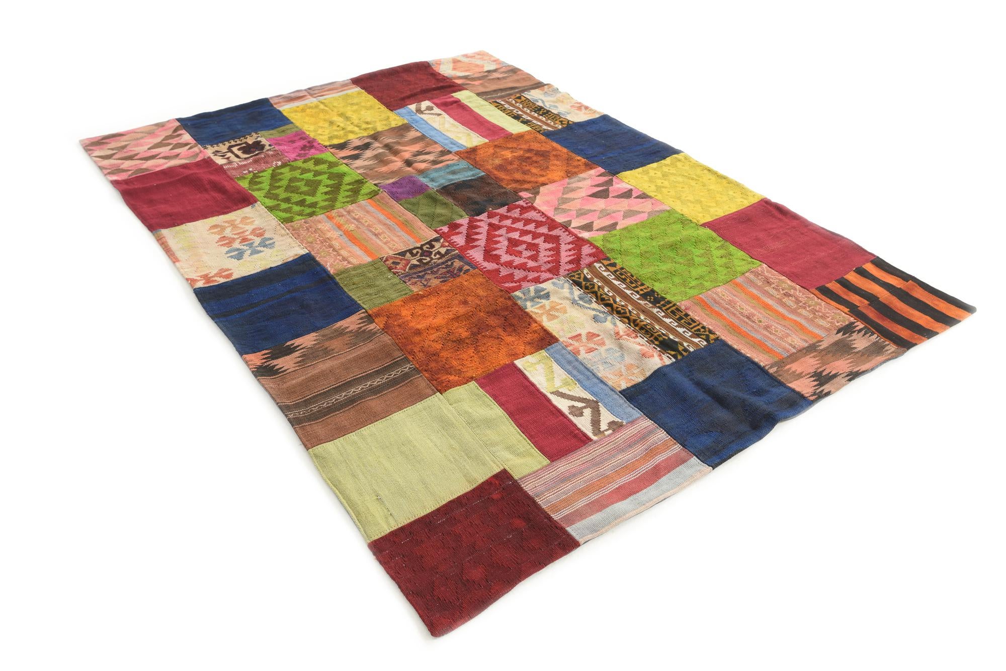 5' 9 x 7' 10 Hand Woven Kilim Patchwork Wool Rug