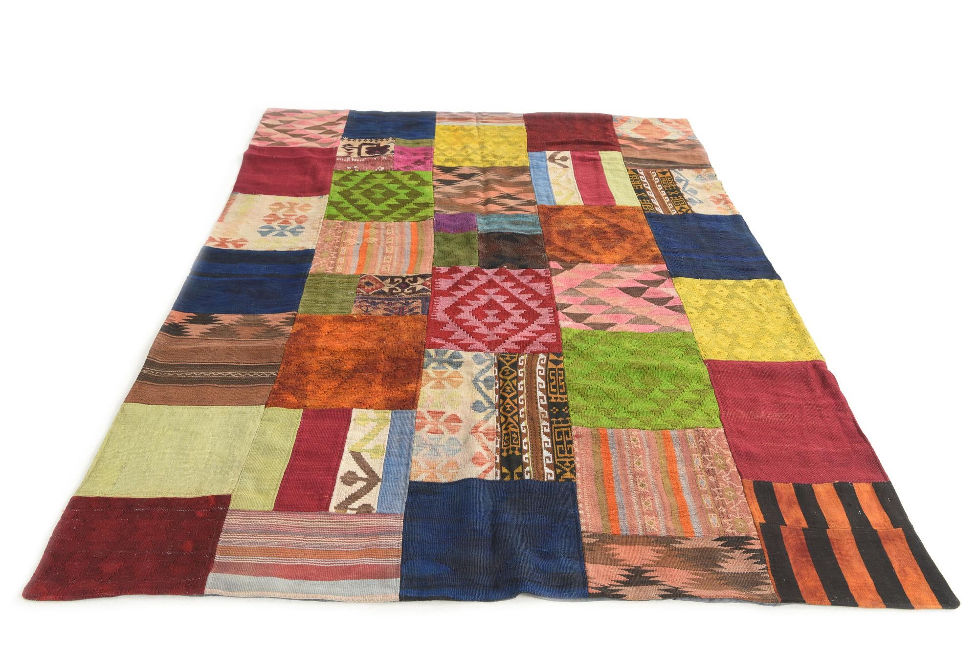 5' 9 x 7' 10 Hand Woven Kilim Patchwork Wool Rug