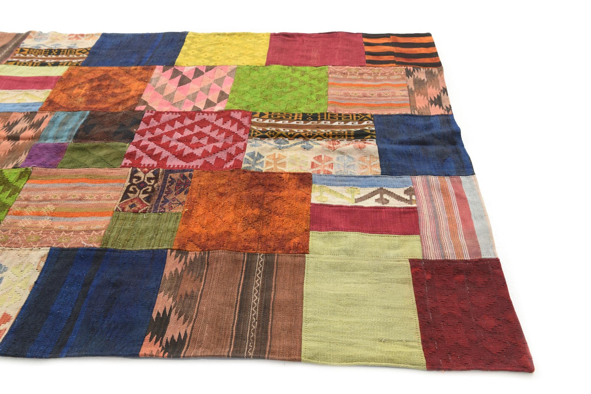 5' 9 x 7' 10 Hand Woven Kilim Patchwork Wool Rug
