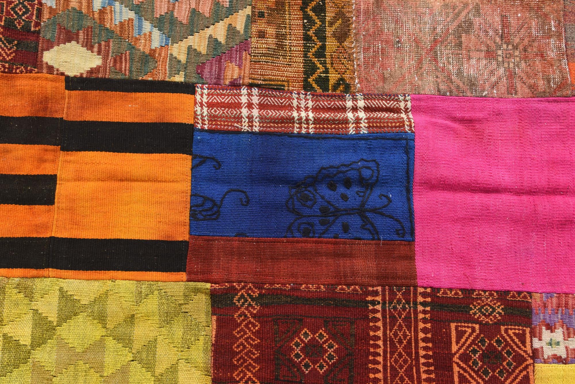 5' 6 x 7' 10 Hand Woven Kilim Patchwork Wool Rug