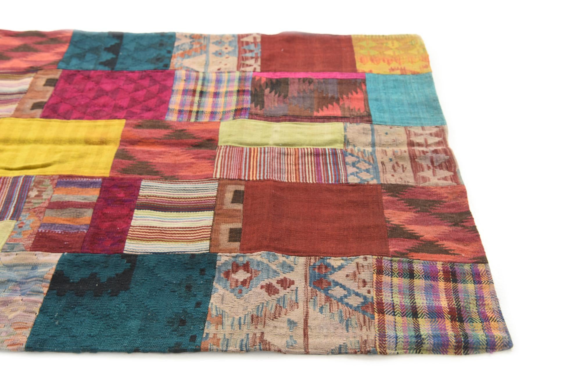 4' 5 x 7' Hand Woven Kilim Patchwork Wool Rug