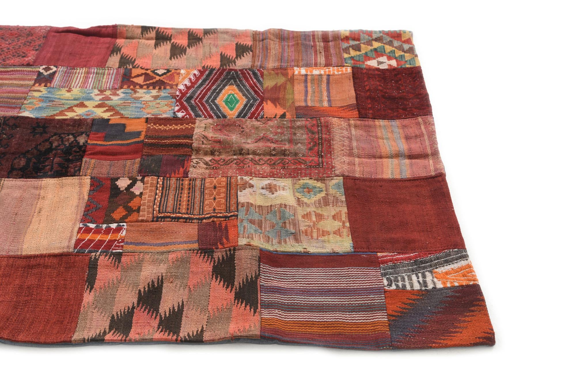 4' x 6' Hand Woven Kilim Patchwork Wool Rug