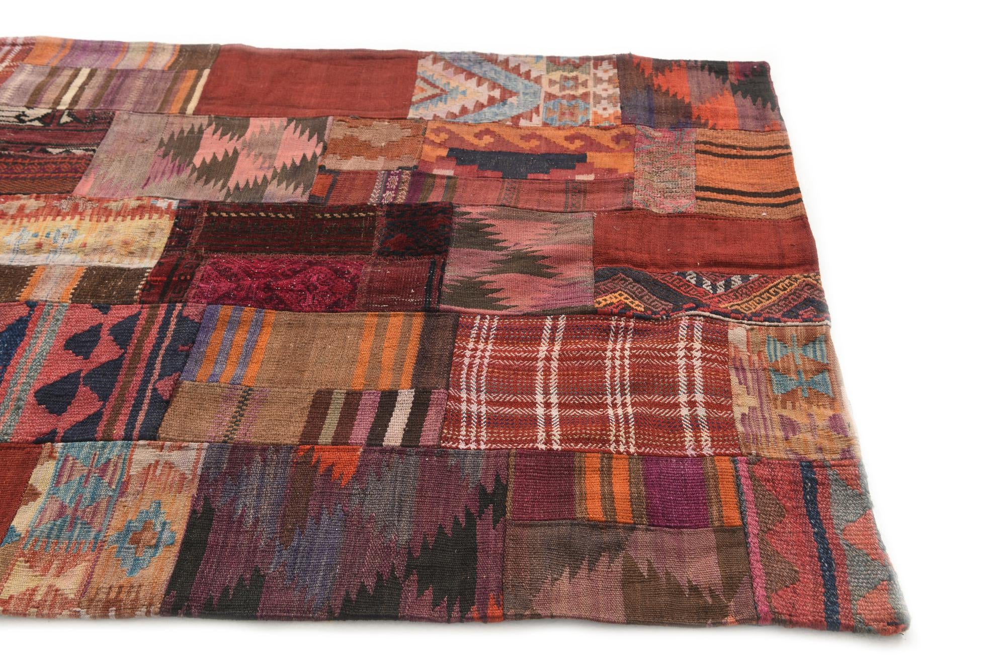 4' x 6' Hand Woven Kilim Patchwork Wool Rug