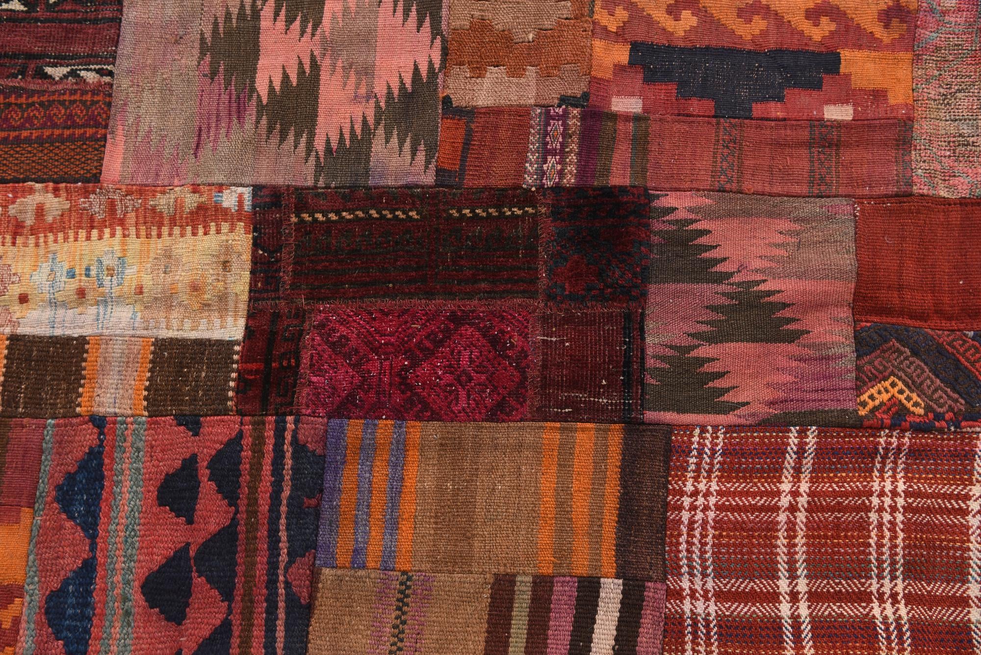 4' x 6' Hand Woven Kilim Patchwork Wool Rug