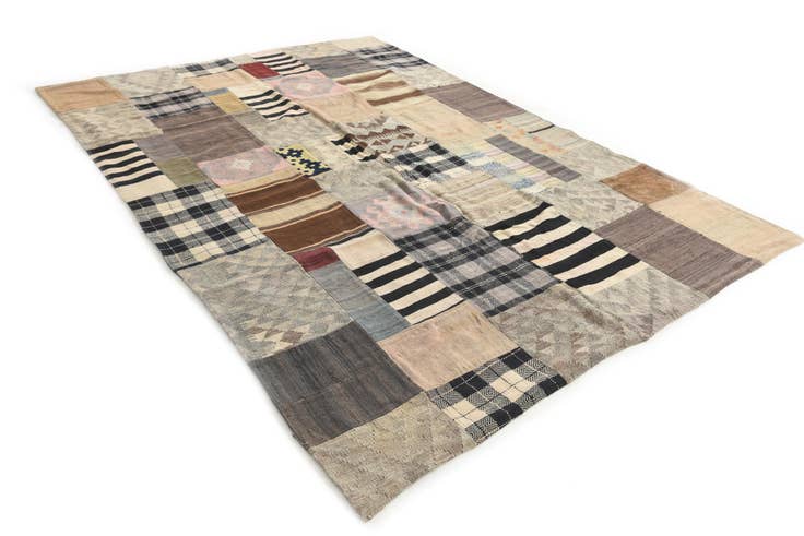 Detail image of 6' 7 x 9' 6 Hand Woven Kilim Patchwork Wool Rug
