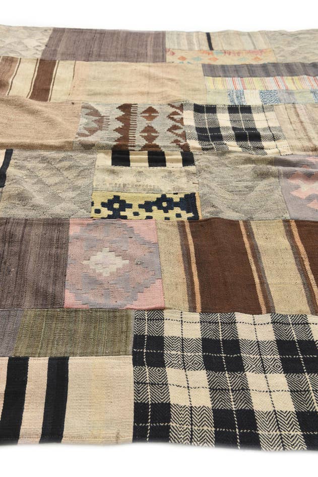 Detail image of 6' 7 x 9' 6 Hand Woven Kilim Patchwork Wool Rug