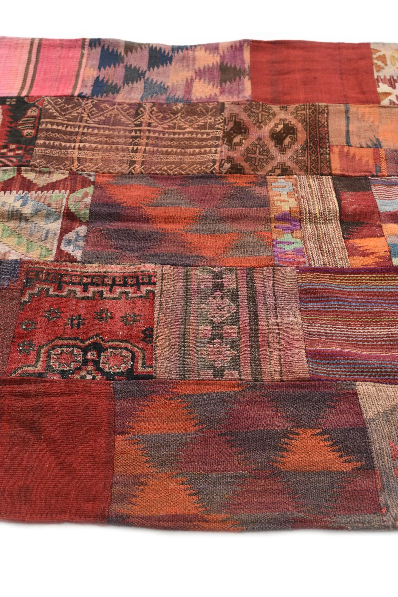 4' x 6' Hand Woven Kilim Patchwork Wool Rug