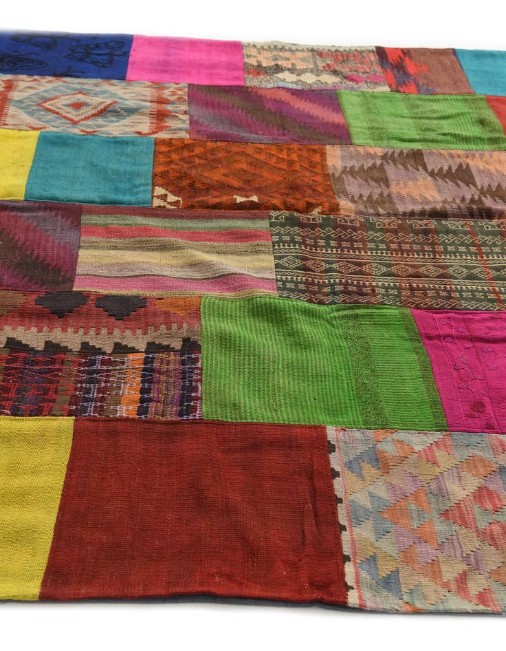 Detail image of 6' 8 x 10' Hand Woven Kilim Patchwork Wool Rug