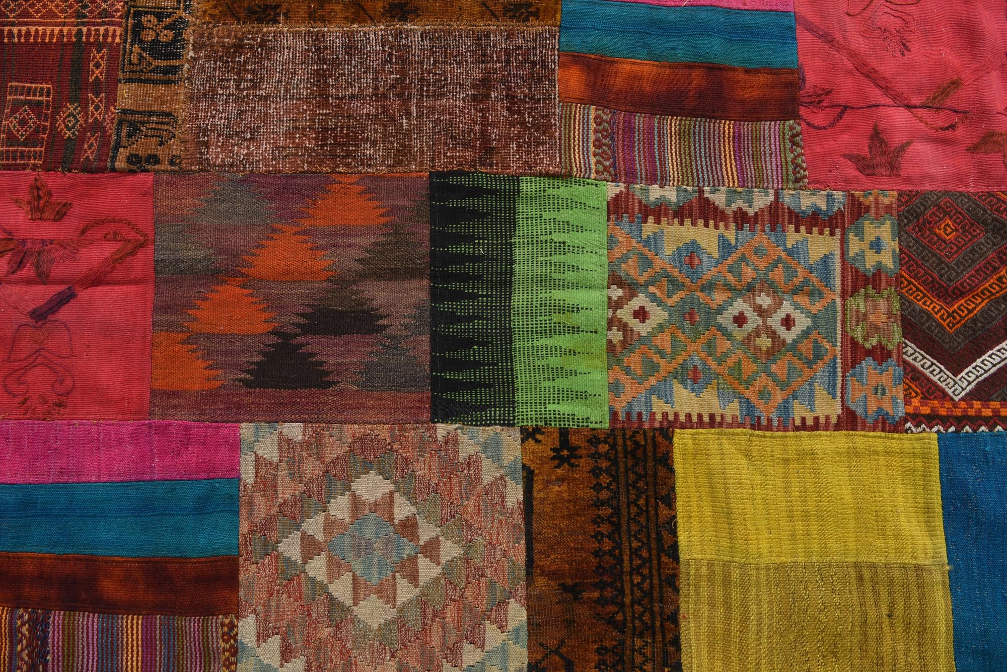 5' 7 x 8' 5 Hand Woven Kilim Patchwork Wool Rug