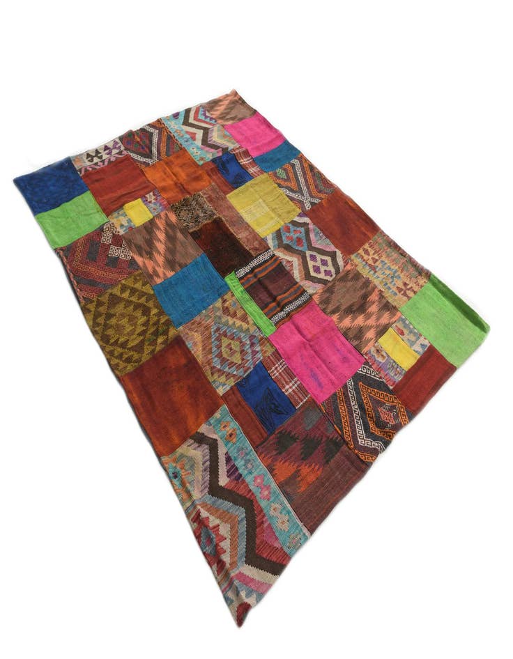 Detail image of 5' 7 x 7' 6  Hand Woven Kilim Patchwork Wool Rug