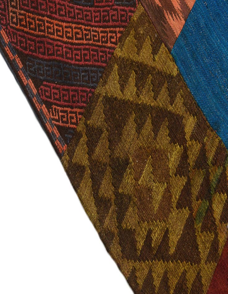 Detail image of 5' 7 x 7' 6  Hand Woven Kilim Patchwork Wool Rug