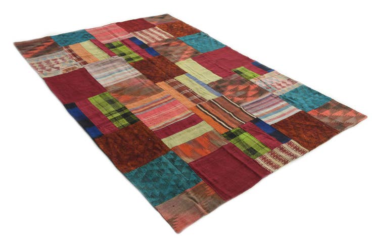 Detail image of 5' 7 x 8' Hand Woven Kilim Patchwork Wool Rug