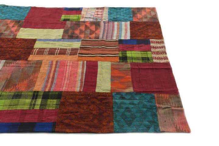 5' 7 x 8' Hand Woven Kilim Patchwork Wool Rug