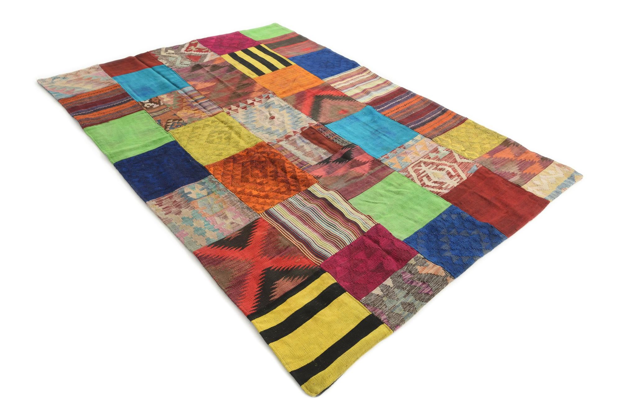 5' 5 x 8' Hand Woven Kilim Patchwork Wool Rug