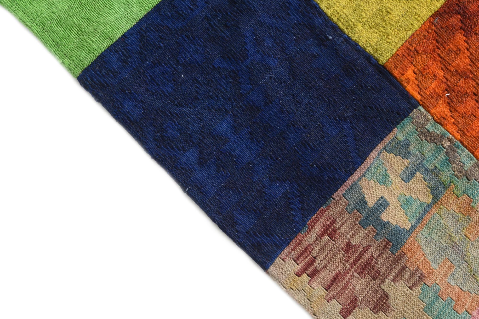 5' 5 x 8' Hand Woven Kilim Patchwork Wool Rug