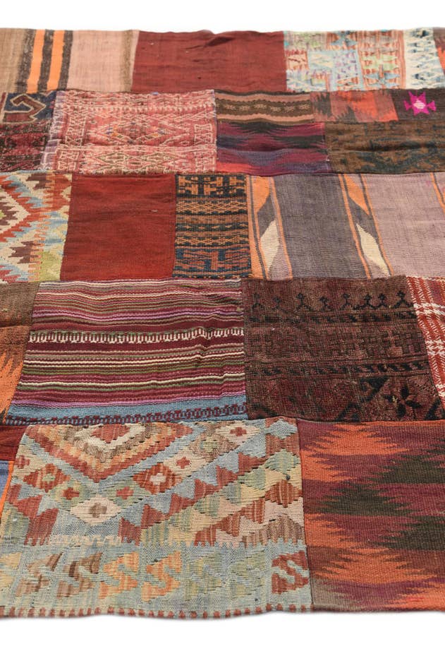 Detail image of 5' 6 x 7' 10 Hand Woven Kilim Patchwork Wool Rug