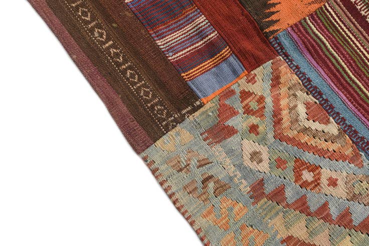 Detail image of 5' 6 x 7' 10 Hand Woven Kilim Patchwork Wool Rug