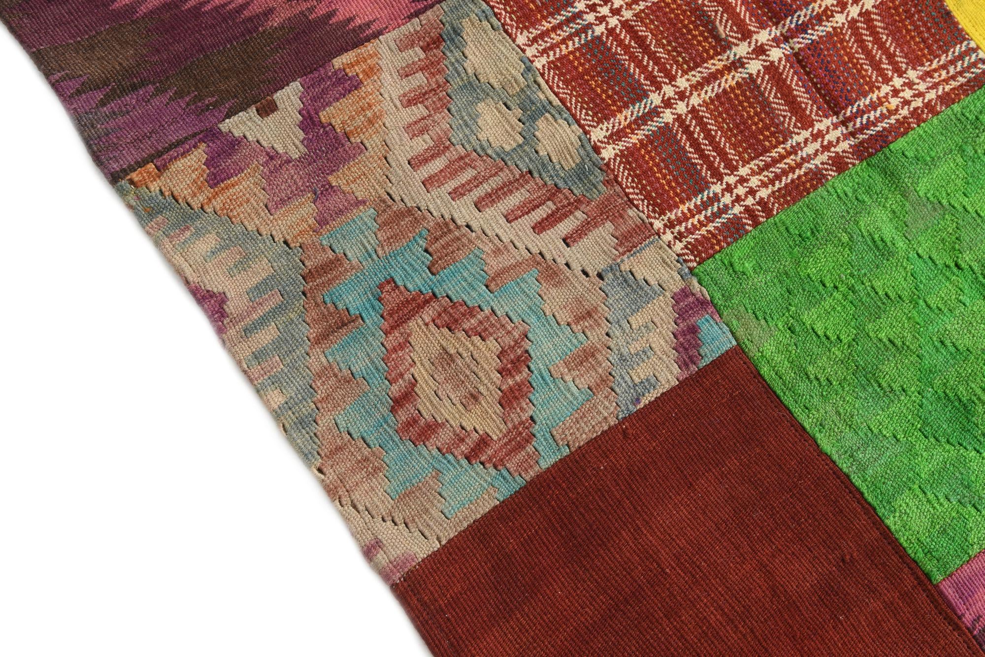5' 6 x 7' 10 Hand Woven Kilim Patchwork Wool Rug