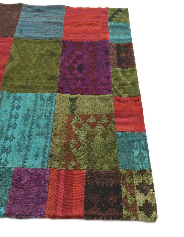 Detail image of 5' 2 x 7' 10  Hand Woven Kilim Patchwork Wool Rug