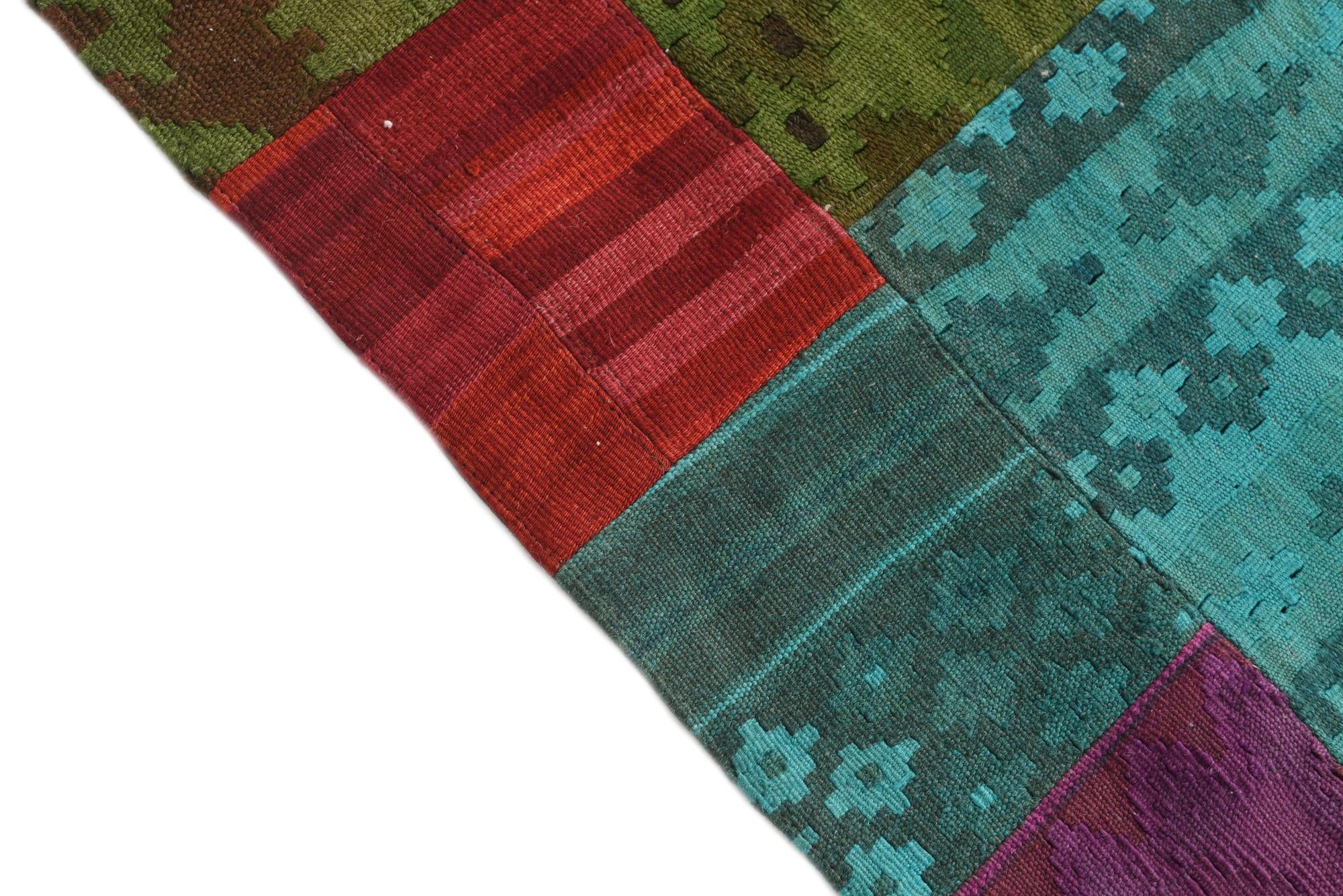 5' 2 x 7' 10 Hand Woven Kilim Patchwork Wool Rug