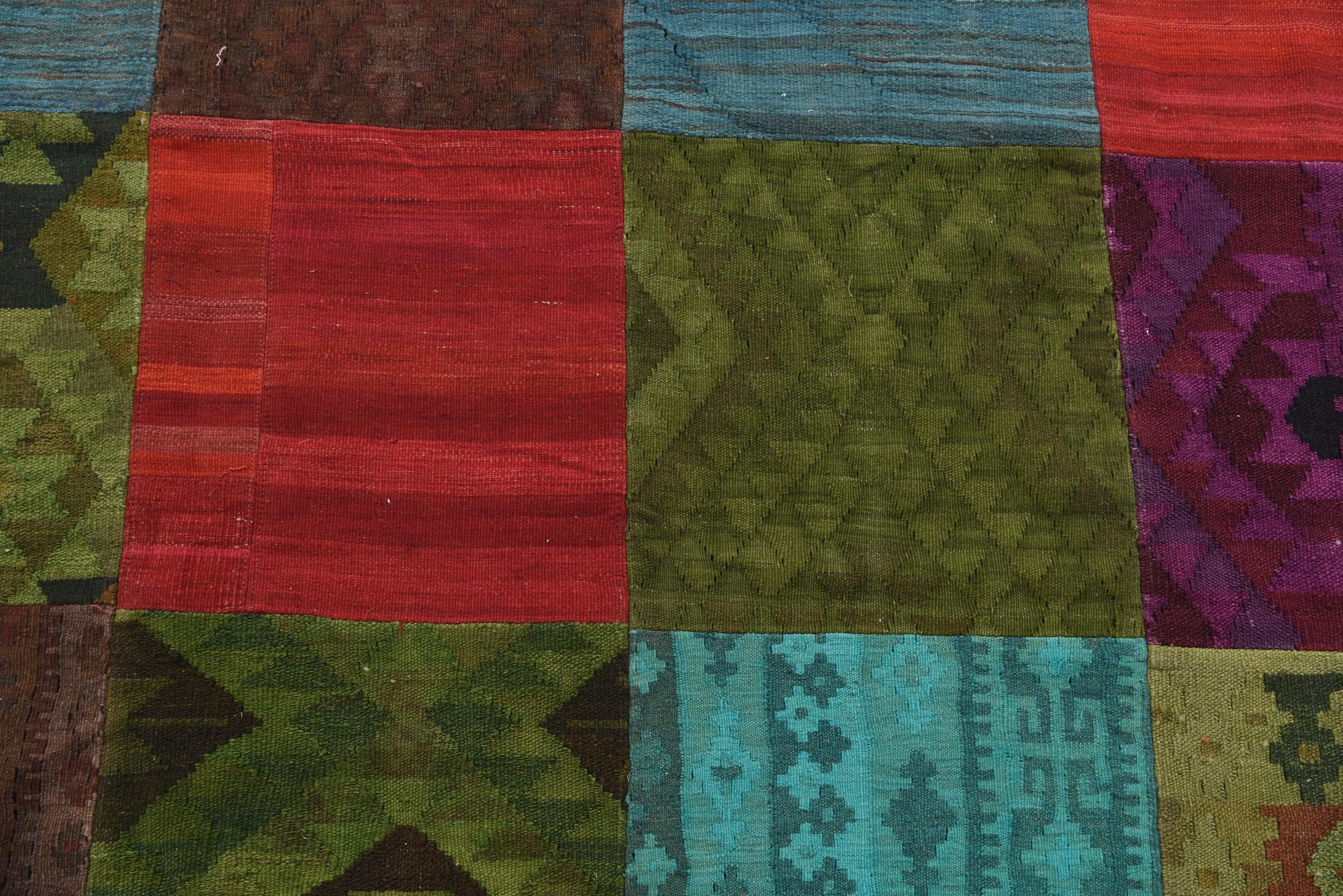 5' 2 x 7' 10 Hand Woven Kilim Patchwork Wool Rug