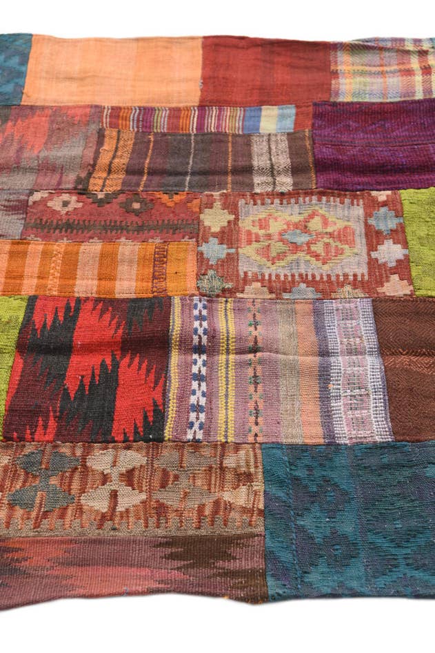 Detail image of 4' x 5' 8 Hand Woven Kilim Patchwork Wool Rug