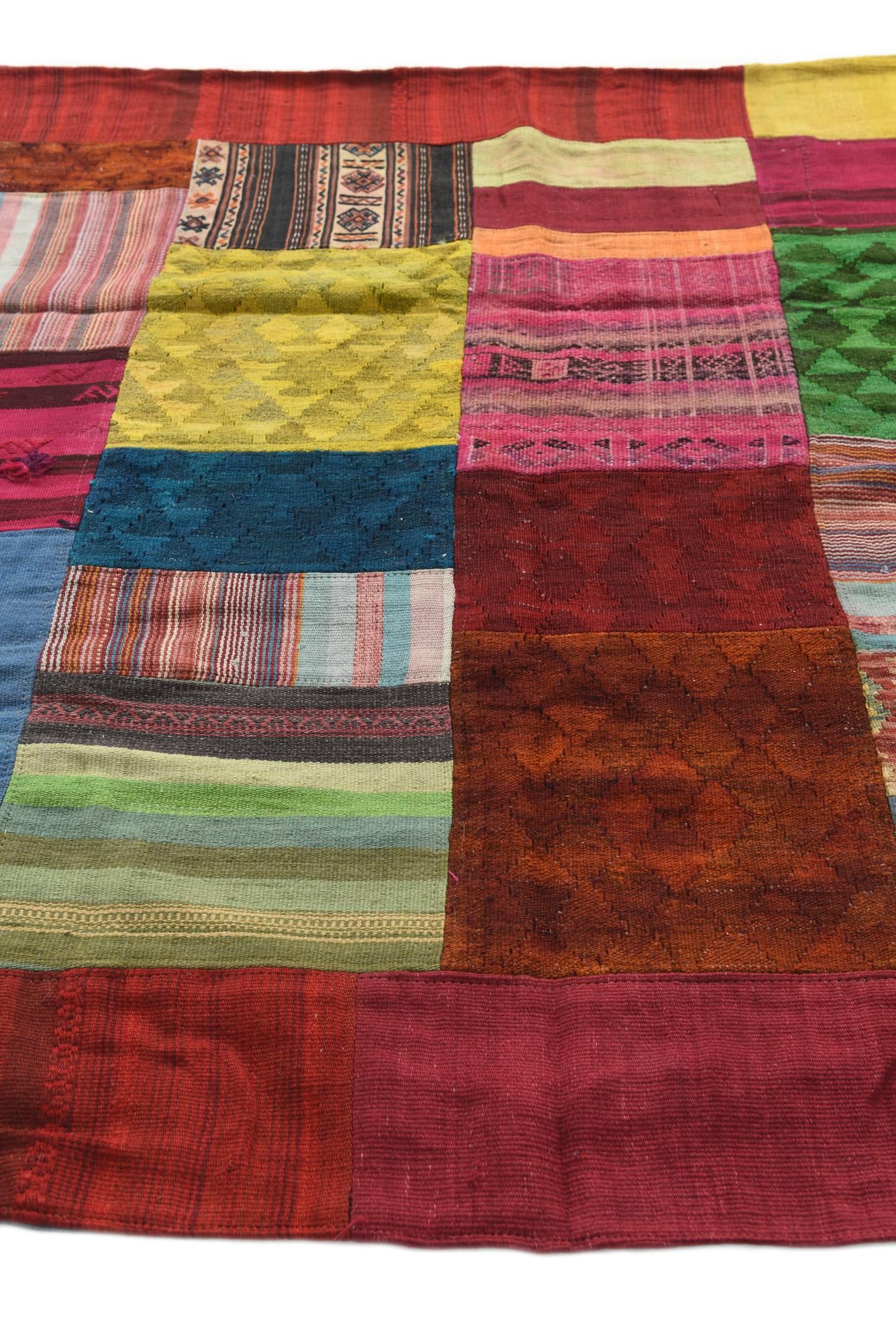 5' 7 x 8' Hand Woven Kilim Patchwork Wool Rug