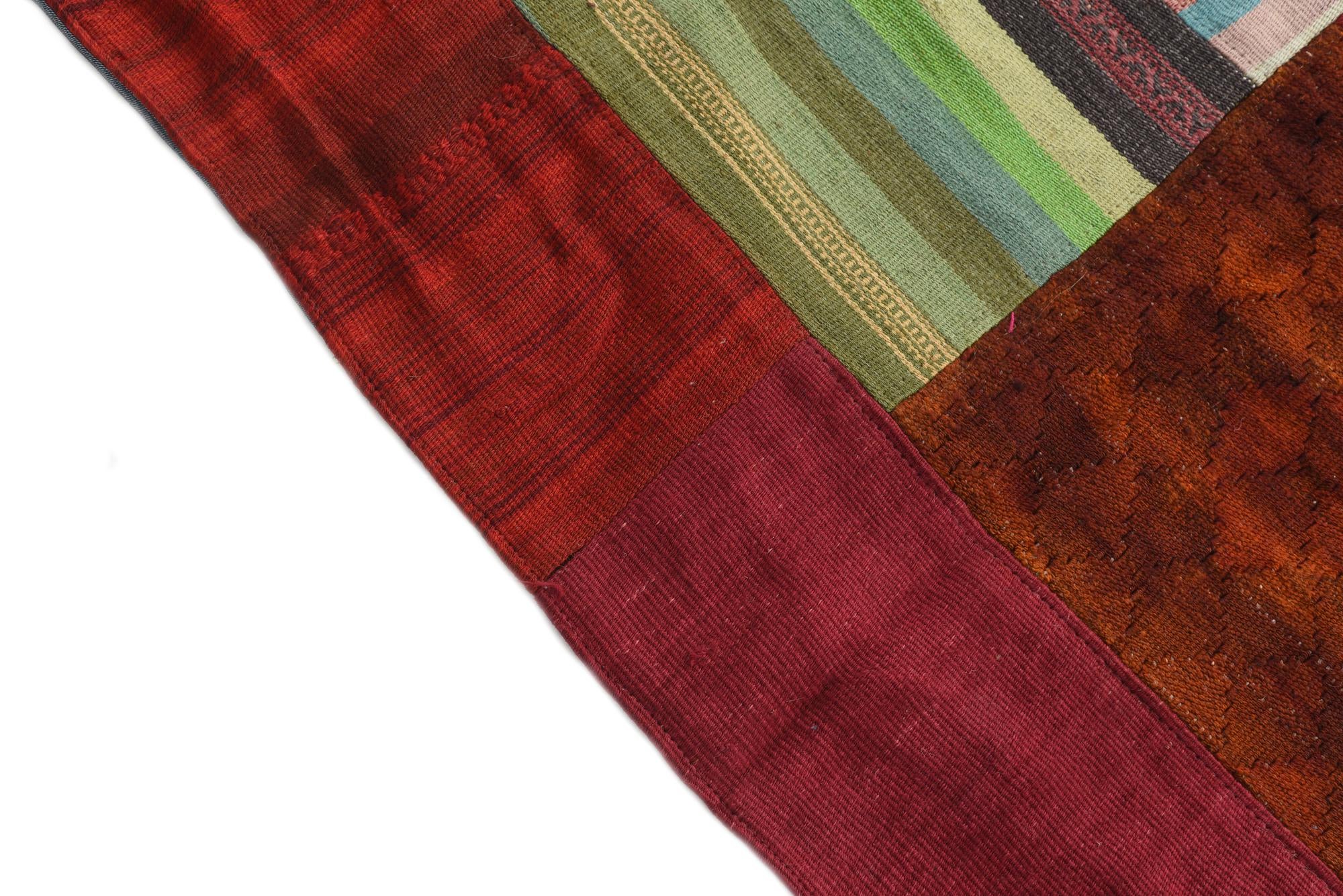 5' 7 x 8' Hand Woven Kilim Patchwork Wool Rug