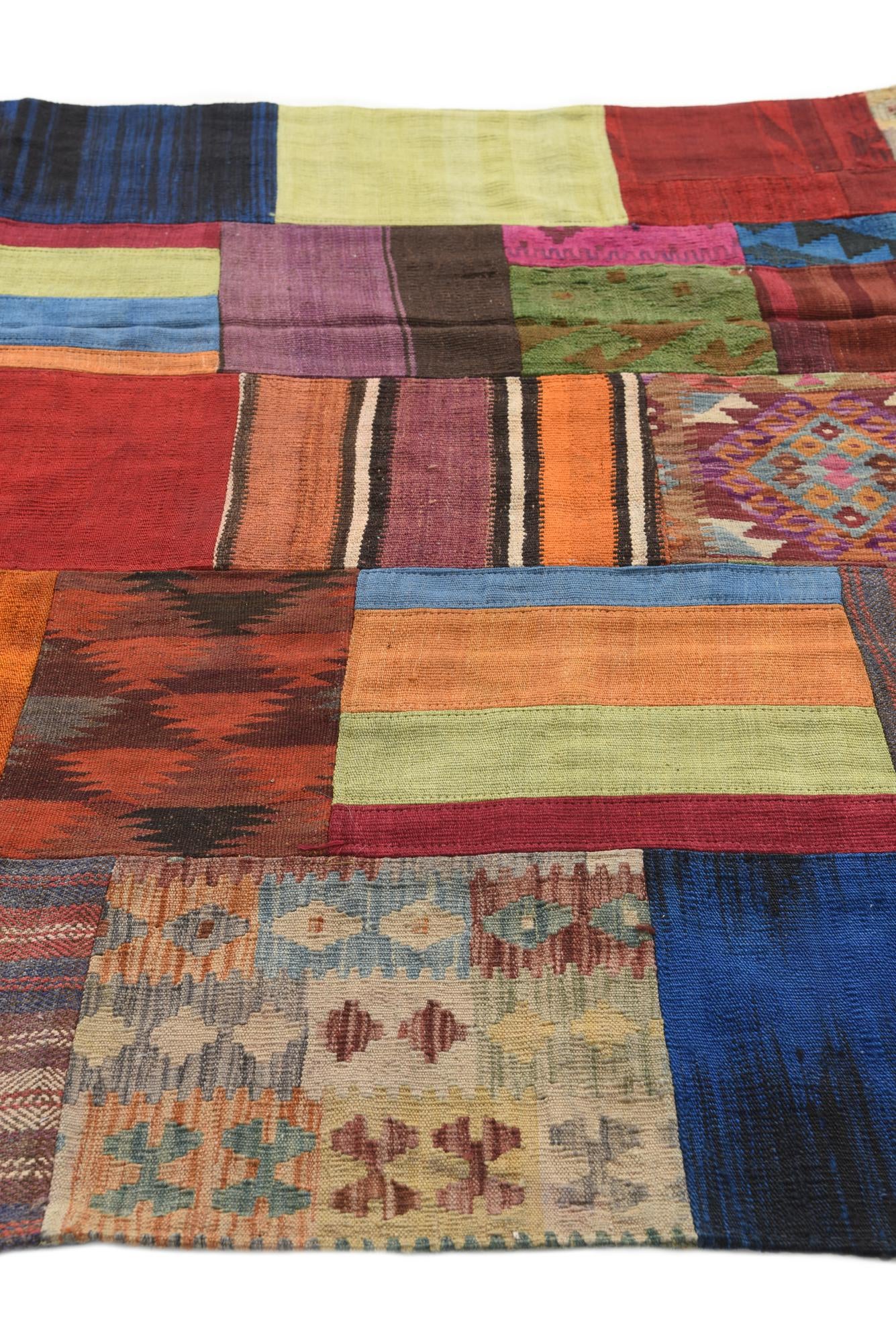 5' 5 x 7' 8 Hand Woven Kilim Patchwork Wool Rug