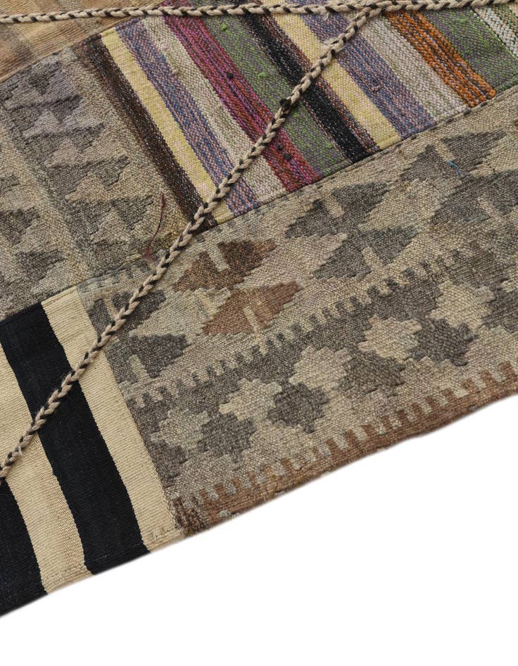 Detail image of 6' 7 x 9' 9  Hand Woven Kilim Patchwork Wool Rug