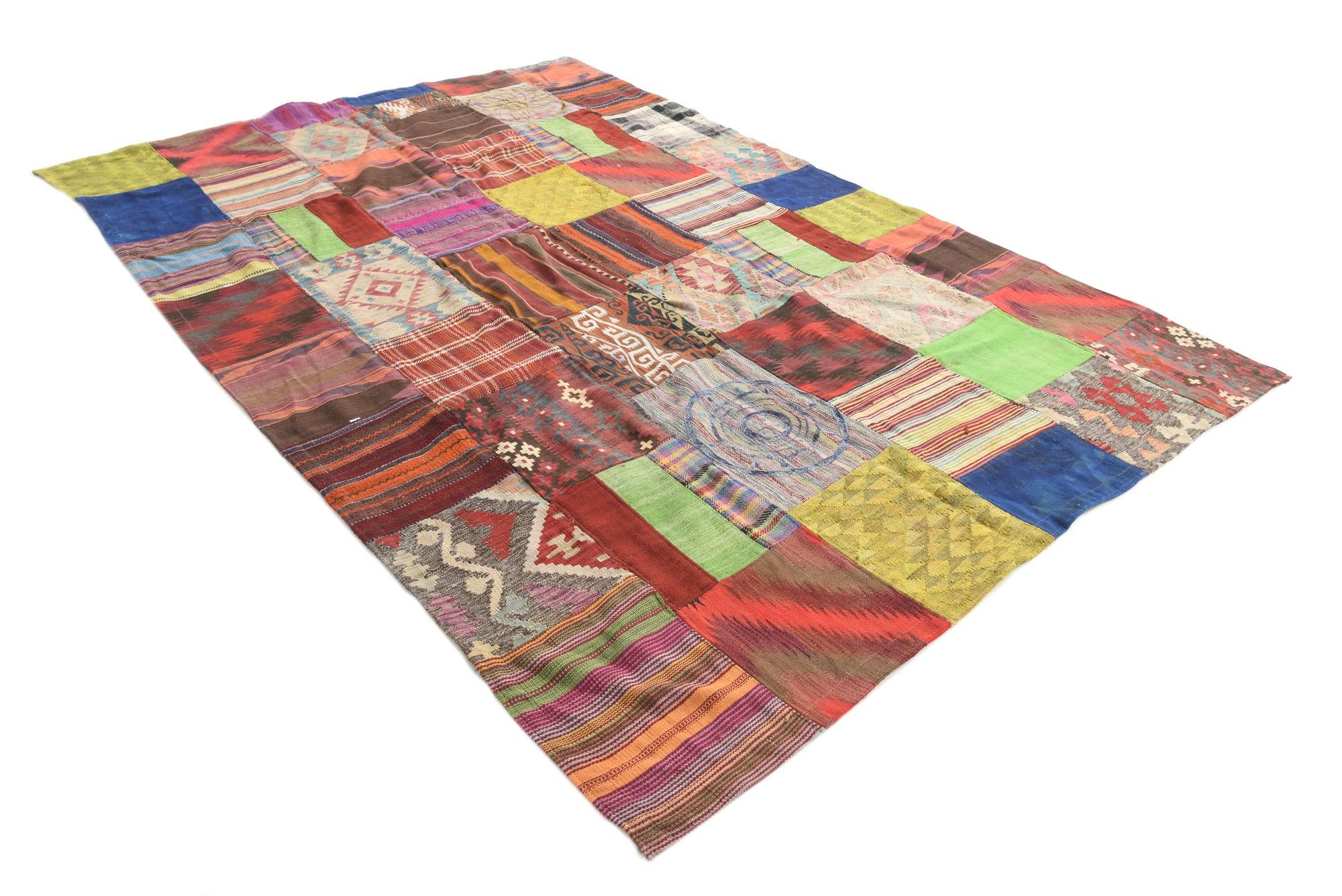 6' 8 x 9' 10 Hand Woven Kilim Patchwork Wool Rug