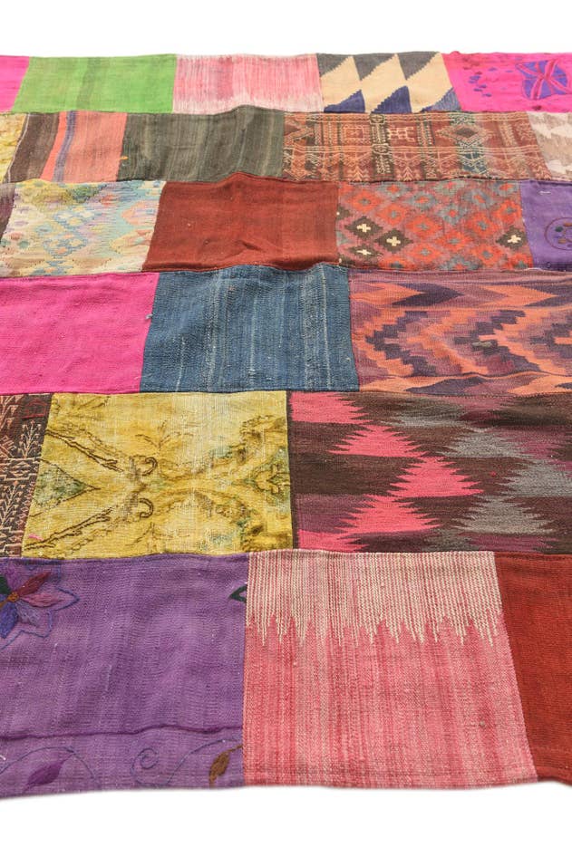 Detail image of 6' 8 x 9' 9 Hand Woven Kilim Patchwork Wool Rug