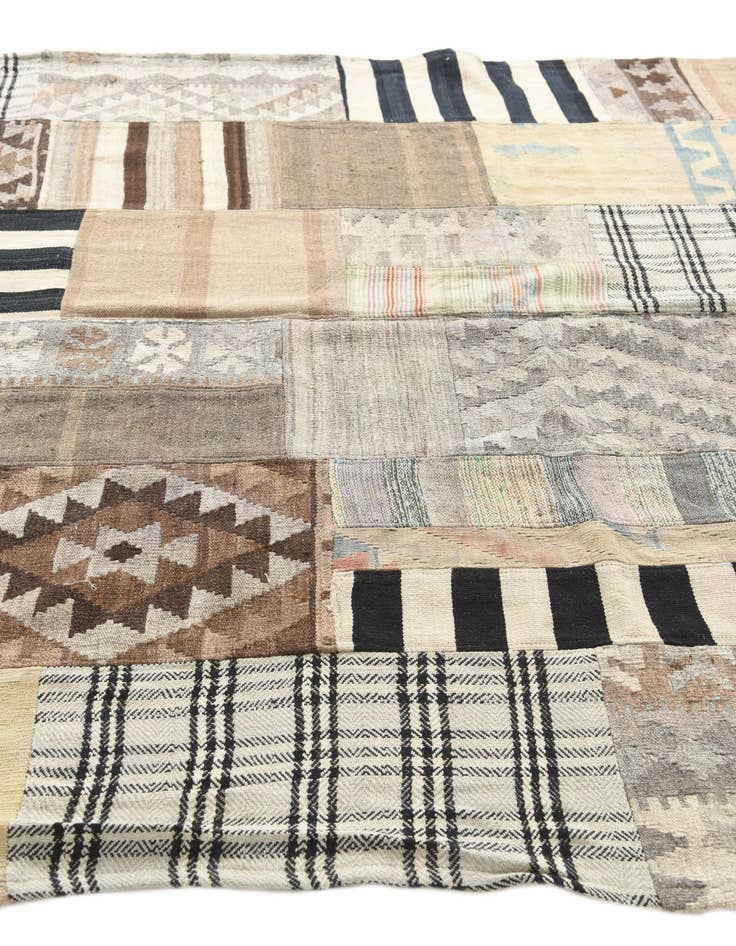 Detail image of 6' 5 x 9' 7  Hand Woven Kilim Patchwork Wool Rug