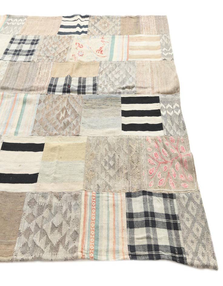 Detail image of 6' 4 x 9' 8  Hand Woven Kilim Patchwork Wool Rug