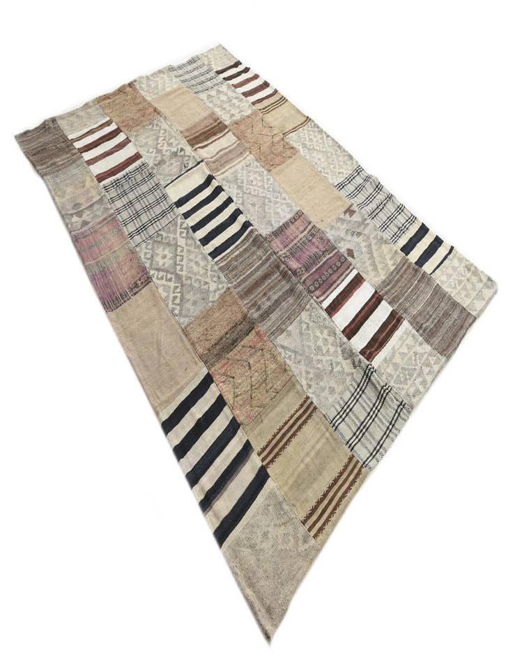 Detail image of 6' 5 x 9' 3  Hand Woven Kilim Patchwork Wool Rug