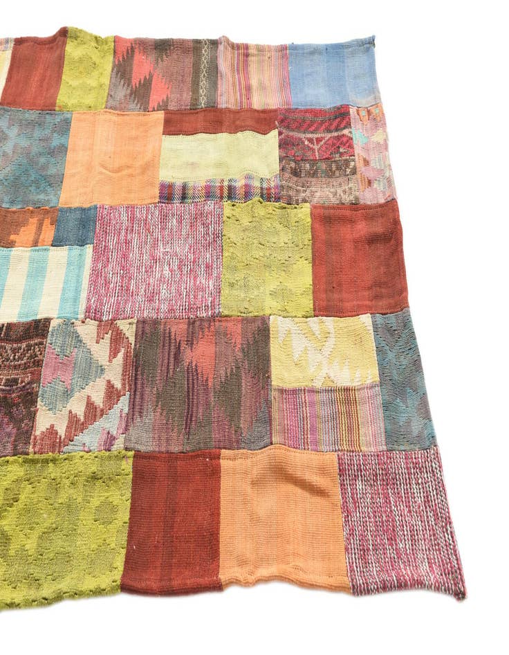 Detail image of 3' 10 x 5' 8  Hand Woven Kilim Patchwork Wool Rug