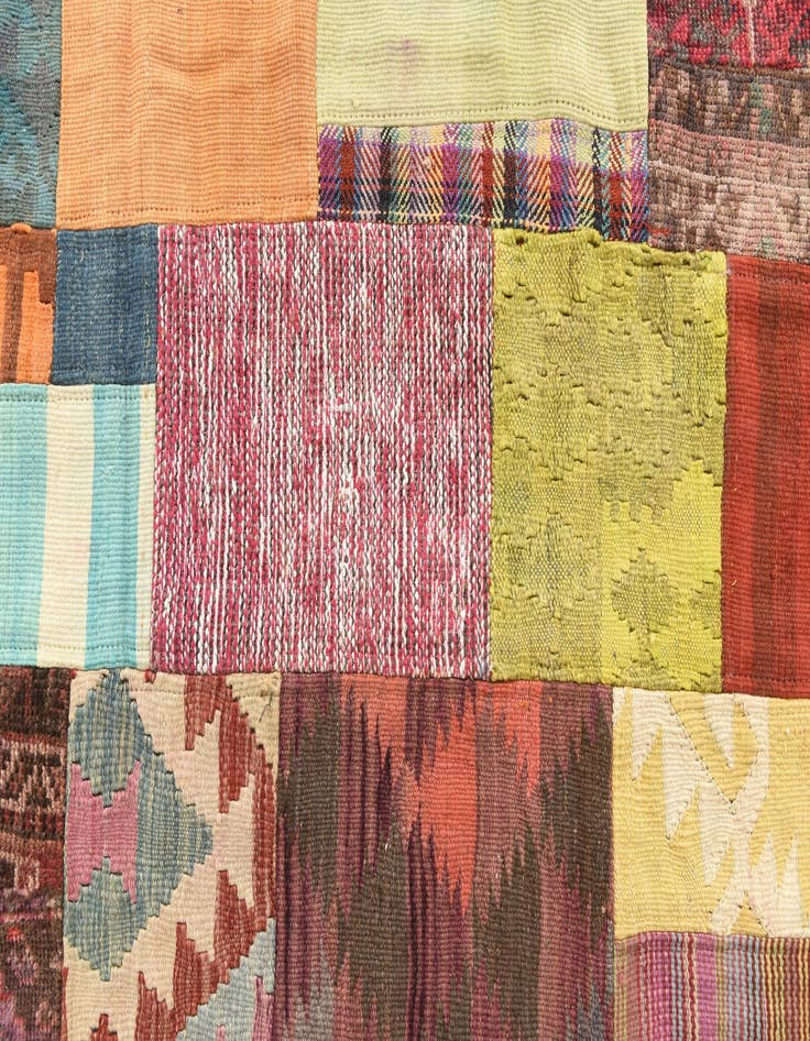 Detail image of 3' 10 x 5' 8  Hand Woven Kilim Patchwork Wool Rug