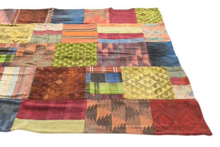 5' 4 x 7' 8 Hand Woven Kilim Patchwork Wool Rug