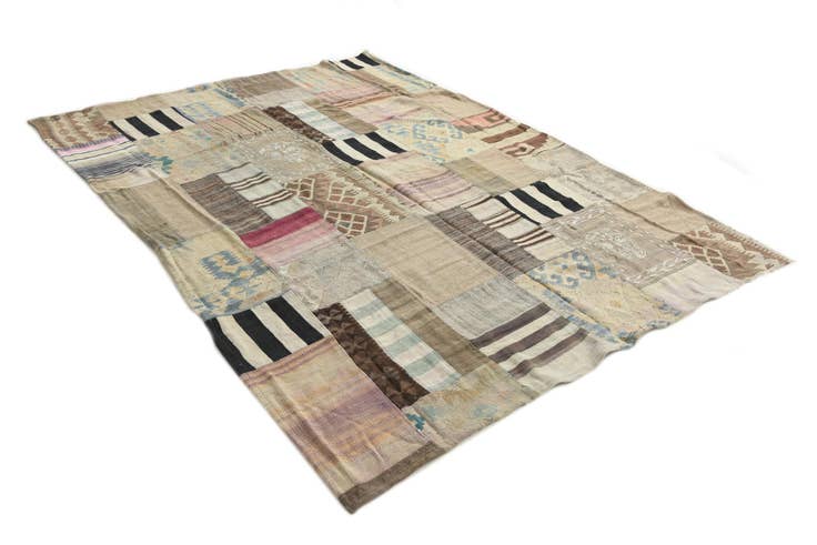 Detail image of 6' 5 x 9' Hand Woven Kilim Patchwork Wool Rug